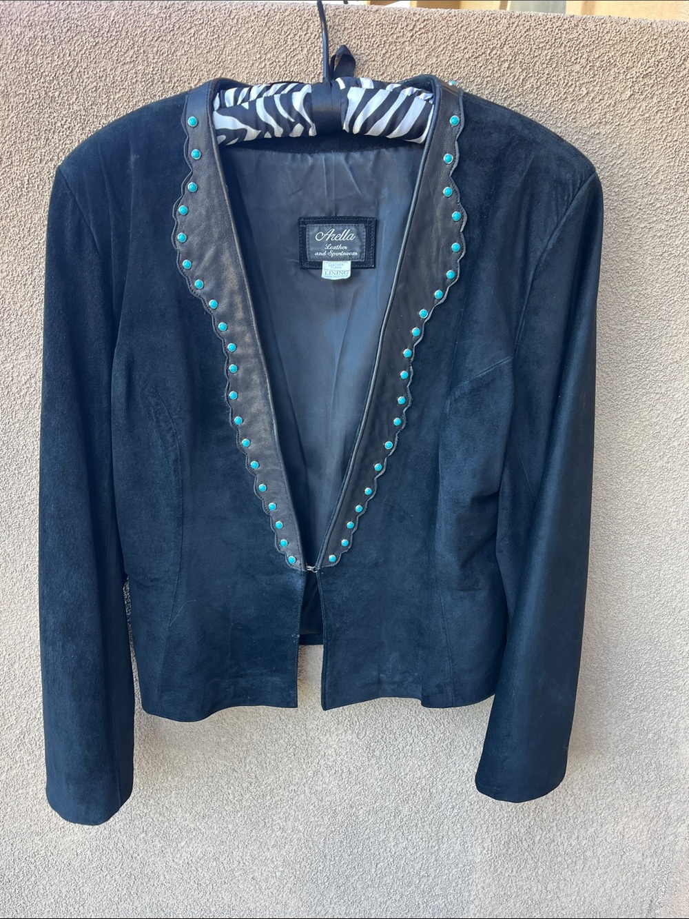 Jacket - Picture 3 of 8